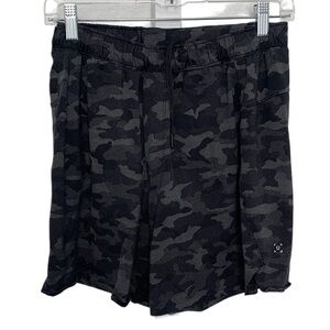 Lululemon Black Gray Camo Shorts